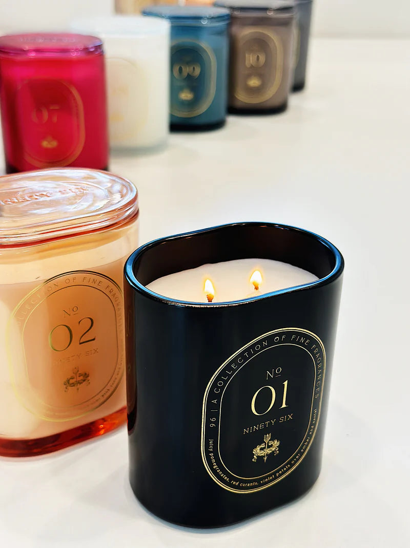 NO 02 candle